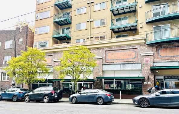 Hawthorne: 1618 Bellevue Ave, Seattle, WA 98122